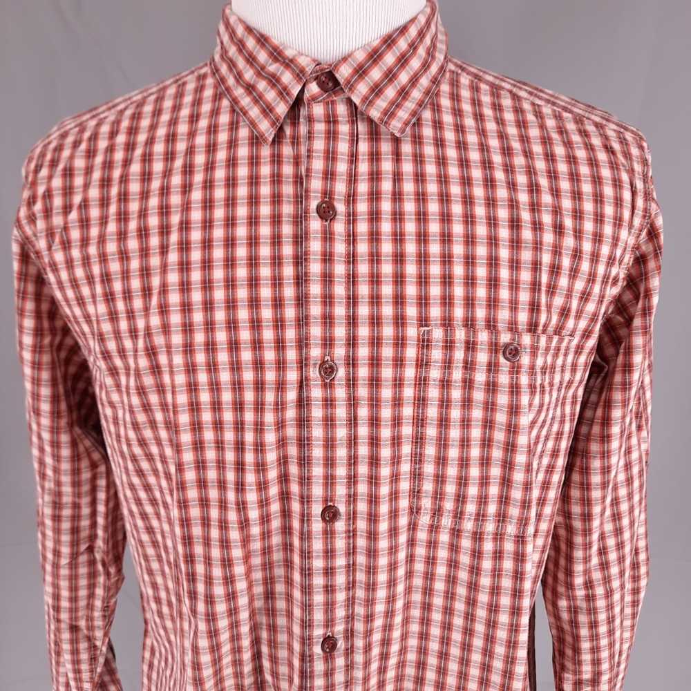 North Face Red Plaid Shirt Men's Size Large Long Sleeve Outdoor Hiking